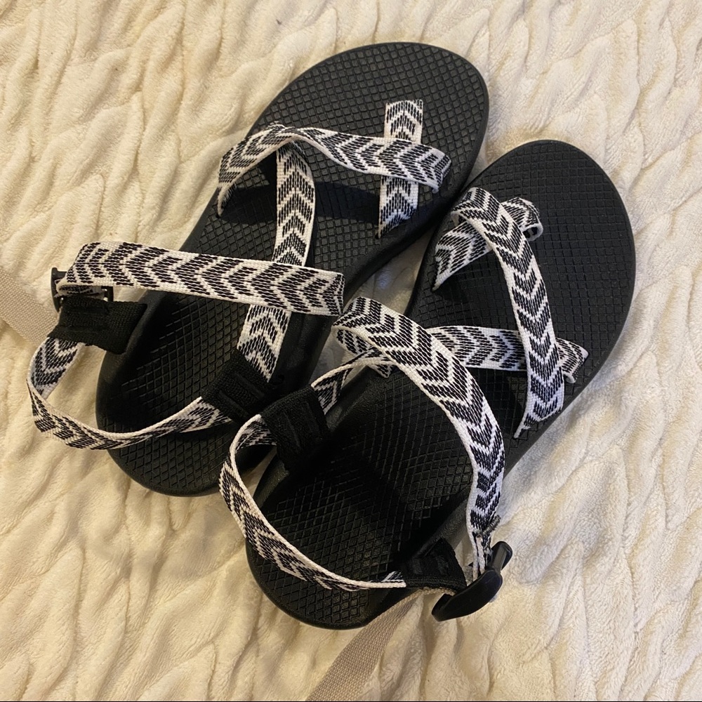 Women’s White Chevron Chacos